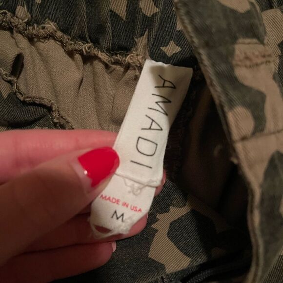 NWOT Anthropologie Amadi Camo Trouser Pant - Picture 7 of 11
